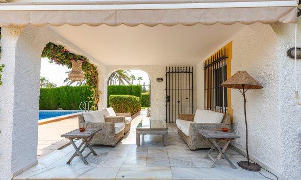 Reventa - Villa / Casa - Torrevieja - Playa de los Locos