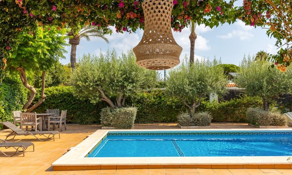 Reventa - Villa / Casa - Torrevieja - Playa de los Locos