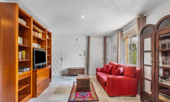 Reventa - Villa / Casa - Torrevieja - Playa de los Locos