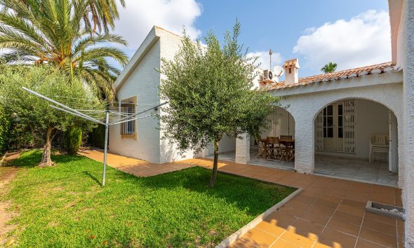 Reventa - Villa / Casa - Torrevieja - Playa de los Locos