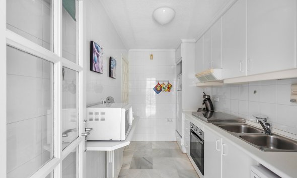 Reventa - Villa / Casa - Torrevieja - Playa de los Locos