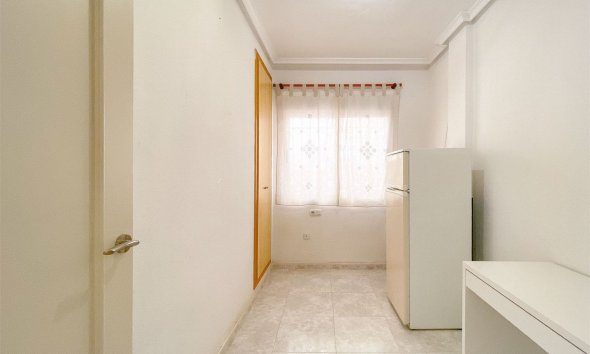 Resale - Townhouse / Terraced House - Torrevieja - Nueva Torrevieja