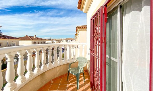 Resale - Townhouse / Terraced House - Torrevieja - Nueva Torrevieja