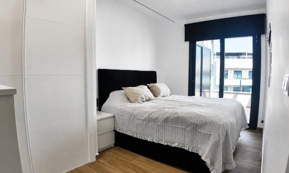 Resale - Apartament / Duplex - Orihuela Costa - Villamartín