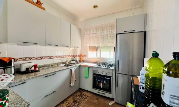 Resale - Villa / House - Orihuela - Los Balcones