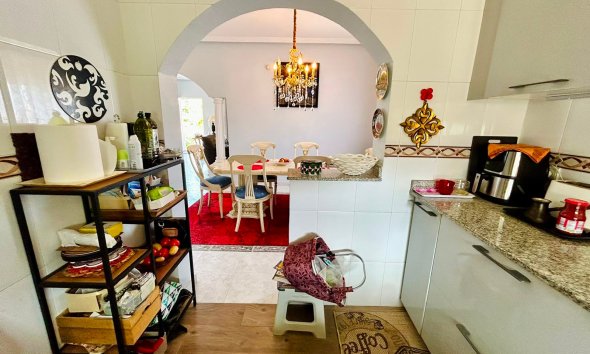 Resale - Villa / House - Orihuela - Los Balcones