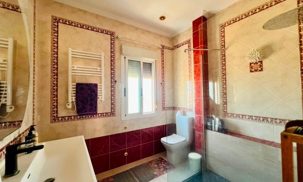 Resale - Villa / House - Orihuela - Los Balcones