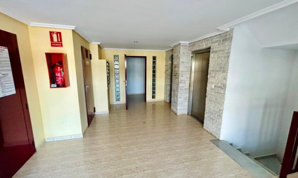 Resale - Apartament / Duplex - La Mata - Playa la Mata