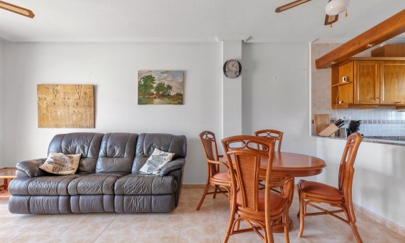 Resale - Apartament / Duplex - Orihuela - Villamartín