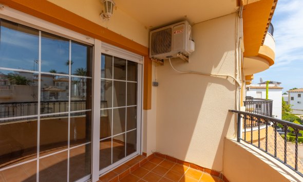 Resale - Apartament / Duplex - Orihuela - Villamartín