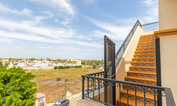 Resale - Apartament / Duplex - Orihuela - Villamartín