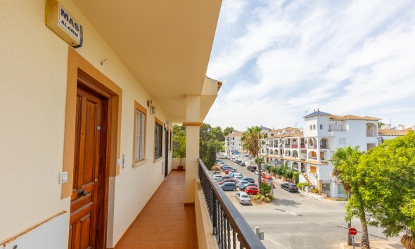 Resale - Apartament / Duplex - Orihuela - Villamartín