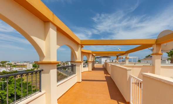 Resale - Apartament / Duplex - Orihuela - Villamartín