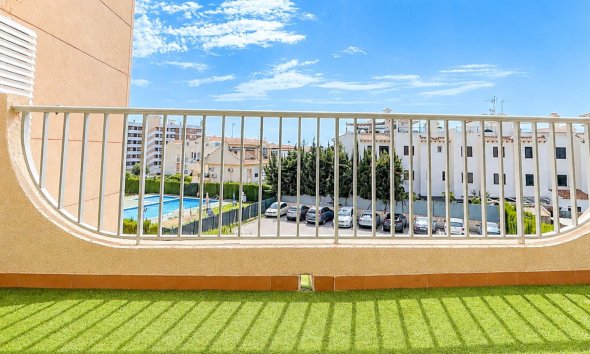 Resale - Apartament / Duplex - Orihuela Costa - Cabo Roig