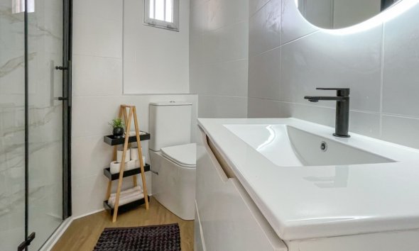 Resale - Apartament / Duplex - Orihuela Costa - Cabo Roig