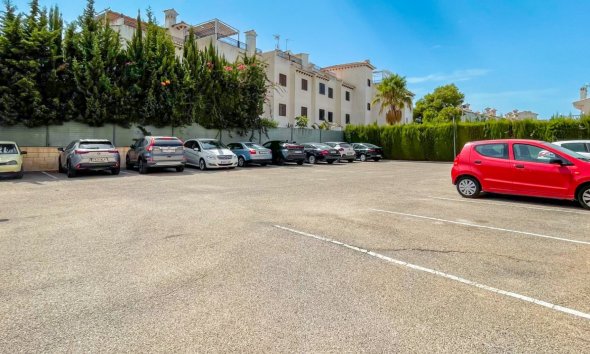 Resale - Apartament / Duplex - Orihuela Costa - Cabo Roig