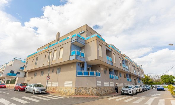 Resale - Apartament / Duplex - Torrevieja - Estacion de autobuses
