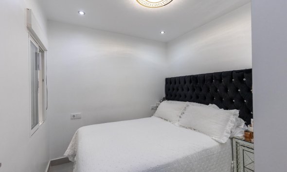 Resale - Bungalow - Torrevieja - Torretas