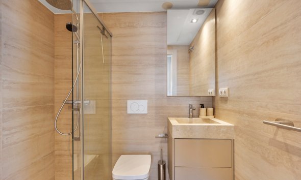 Resale - Apartament / Duplex - Torrevieja - Punta Prima
