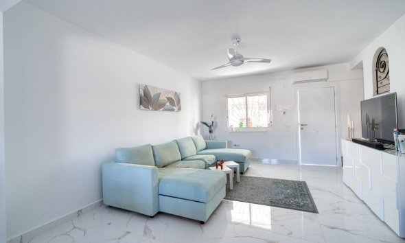 Resale - Townhouse / Terraced House - Benijofar - Monte Azul