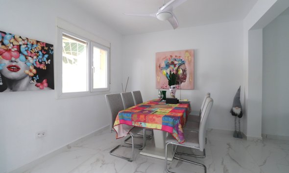Resale - Townhouse / Terraced House - Benijofar - Monte Azul