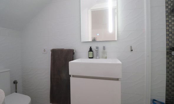 Resale - Townhouse / Terraced House - Benijofar - Monte Azul
