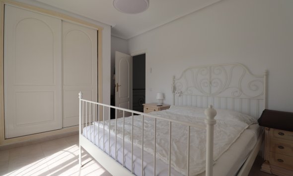 Resale - Townhouse / Terraced House - Benijofar - Monte Azul