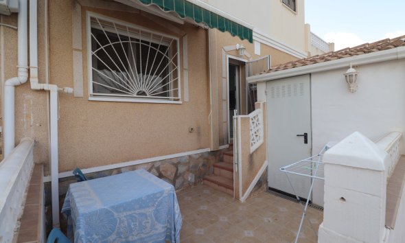 Resale - Townhouse / Terraced House - Benijofar - Monte Azul