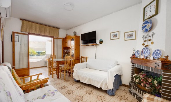 Resale - Bungalow - Torrevieja - Playa del Acequión