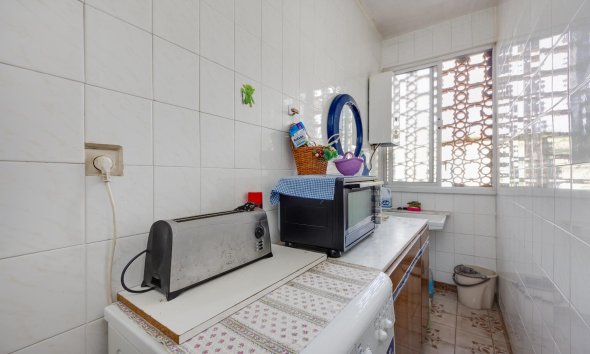 Resale - Bungalow - Torrevieja - Playa del Acequión