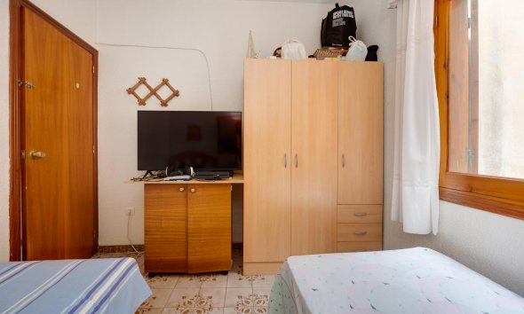 Resale - Bungalow - Torrevieja - Playa del Acequión