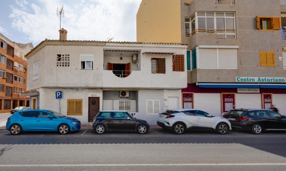 Resale - Bungalow - Torrevieja - Playa del Acequión
