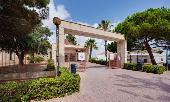 Resale - Bungalow - Torrevieja - Playa del Acequión