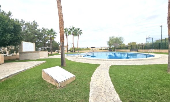 Resale - Villa / House - Orihuela Costa - Dream Hills