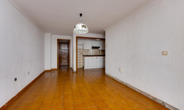 Resale - Apartament / Duplex - Torrevieja - Playa del Acequión
