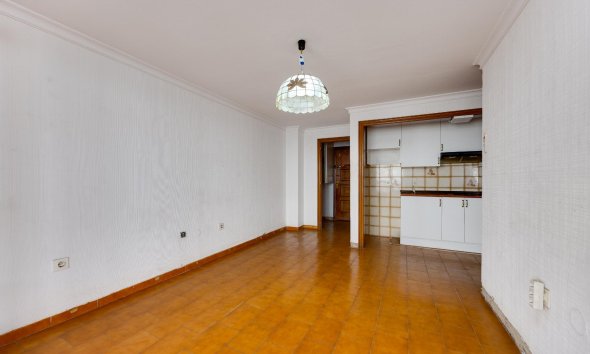 Resale - Apartament / Duplex - Torrevieja - Playa del Acequión
