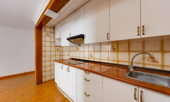 Resale - Apartament / Duplex - Torrevieja - Playa del Acequión