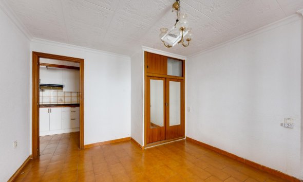 Resale - Apartament / Duplex - Torrevieja - Playa del Acequión