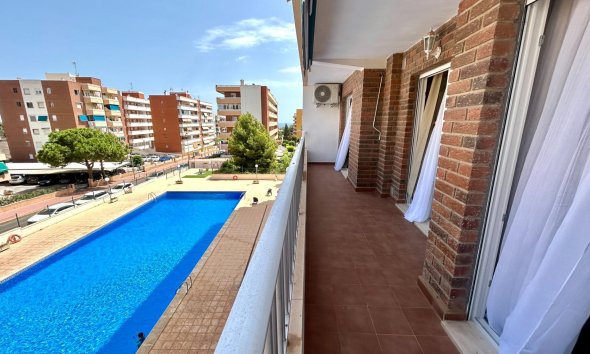 Resale - Apartament / Duplex - Torrevieja - Punta Prima