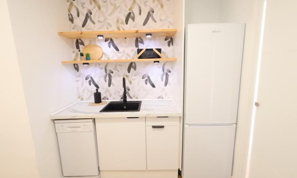 Reventa - Apartamento / Dúplex - Orihuela Costa - La Zenia