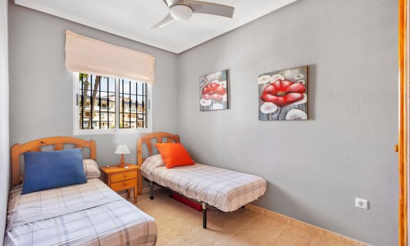 Resale - Apartament / Duplex - La Mata - Playa
