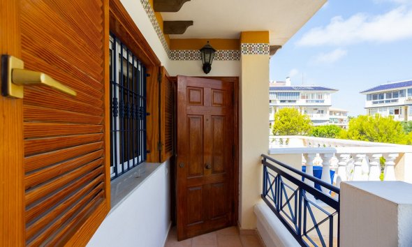Resale - Apartament / Duplex - La Mata - Playa