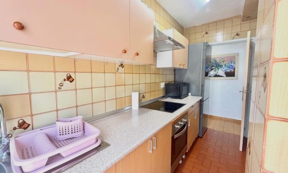 Resale - Apartament / Duplex - Torrevieja - Habaneras