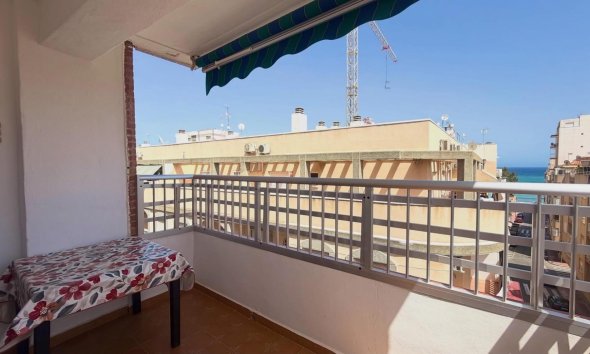 Resale - Apartament / Duplex - Torrevieja - Habaneras