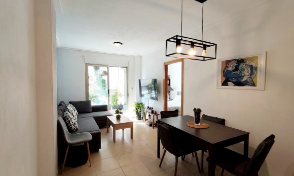 Resale - Apartament / Duplex - Torrevieja