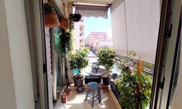 Resale - Apartament / Duplex - Torrevieja