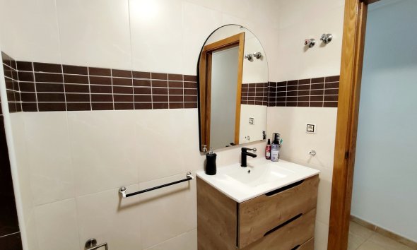 Resale - Apartament / Duplex - Torrevieja
