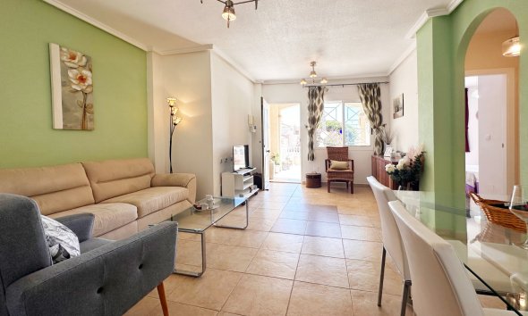Rynek Wtórny - Bungalow / Domek parterowy - ﻿Torrevieja (Alicante) - Spain