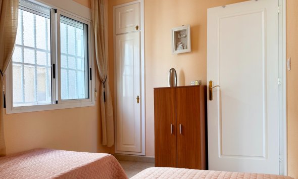 Rynek Wtórny - Bungalow / Domek parterowy - ﻿Torrevieja (Alicante) - Spain