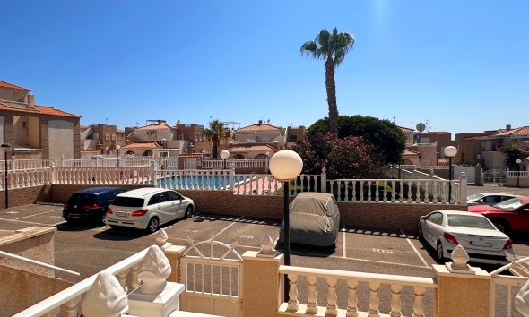 Rynek Wtórny - Bungalow / Domek parterowy - ﻿Torrevieja (Alicante) - Spain